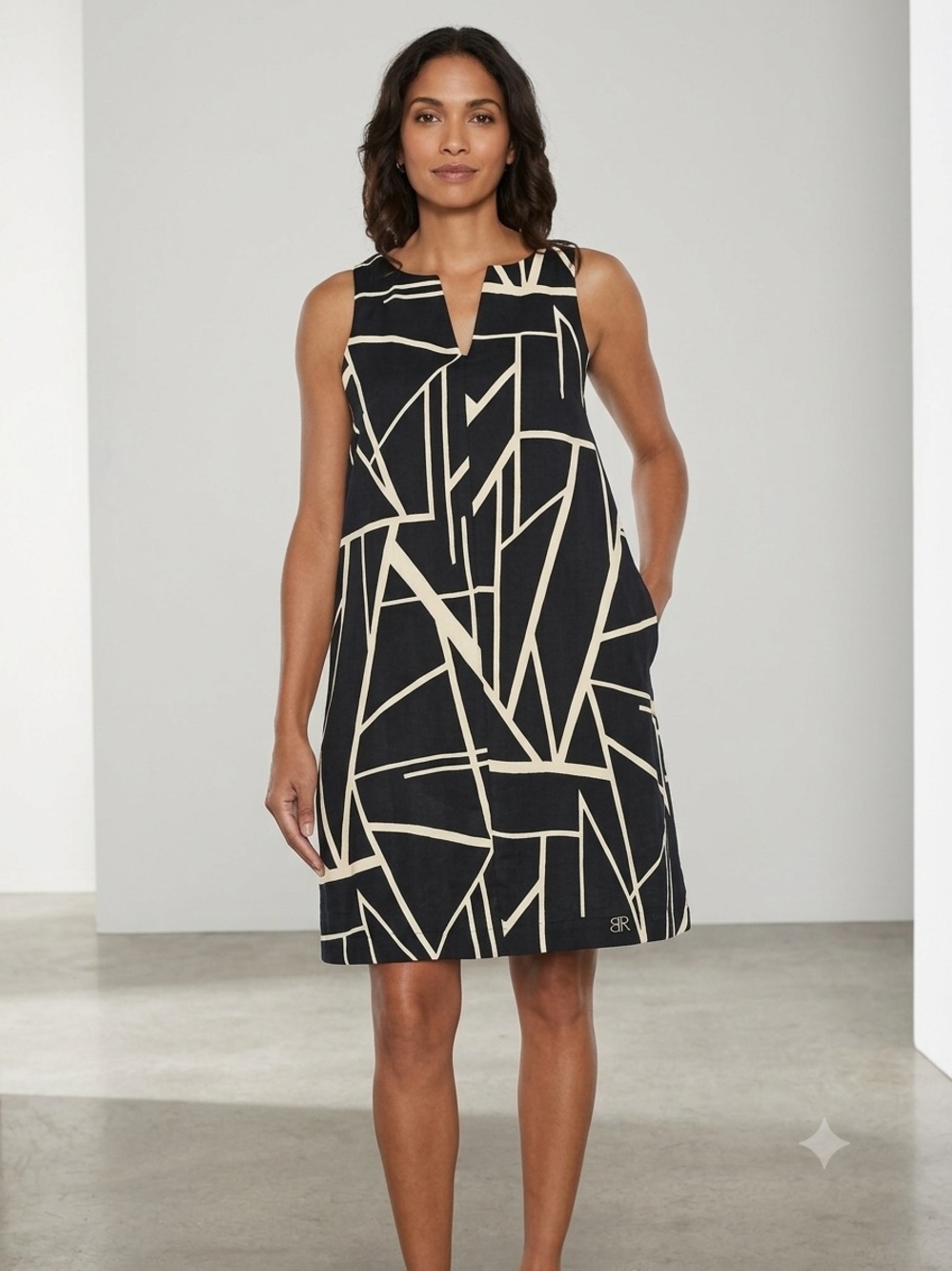 NWT Banana Republic Geometric print shift dress